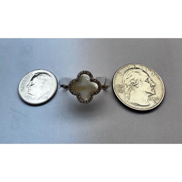 Estate AV 925 Gold Vermeil Clover Ring w/ Mother of Pearl & CZ – Size 6.75 - Picture 7 of 10